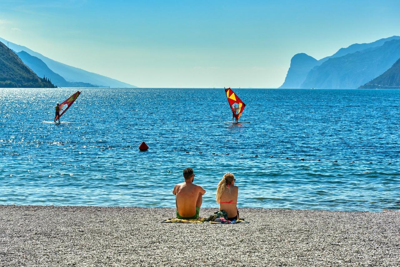 Hotel Lido Blu - Surf & Bike Torbole Sul Garda Exterior photo