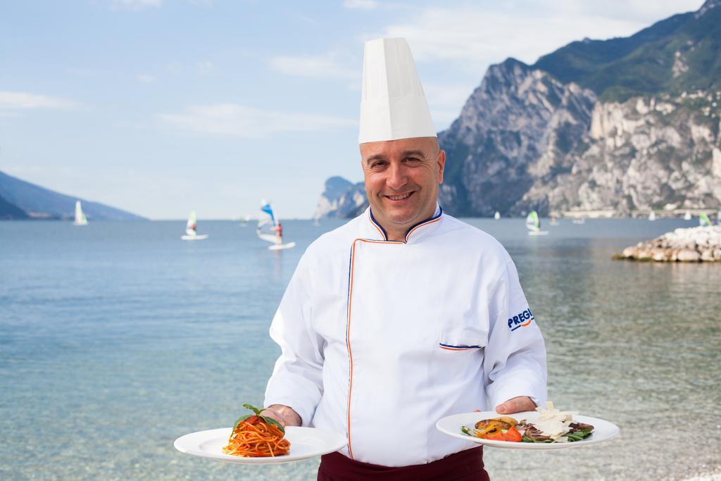 Hotel Lido Blu - Surf & Bike Torbole Sul Garda Exterior photo