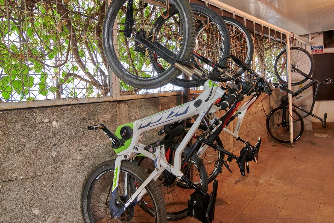 Hotel Lido Blu - Surf & Bike Torbole Sul Garda Exterior photo